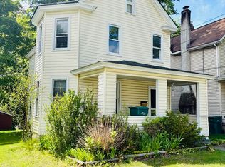 257 Brodhead Ave, East Stroudsburg, PA 18301