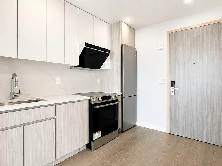 134-11 Franklin Ave #8D — Photo 7