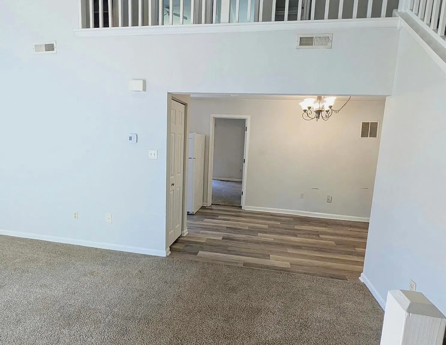 3 bed, 2.0 bath, 1312 sqft, $2,100 — Photo 2