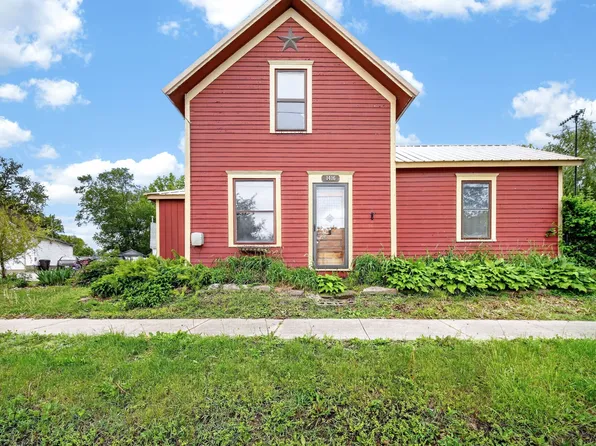 1416 Osceola Ave, Chariton, IA 50049
