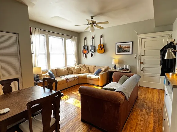2545 N Seminary Ave Unit 2B, Chicago, IL 60614