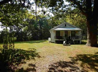 5 Rockin Ln, Greenville, VA 24440