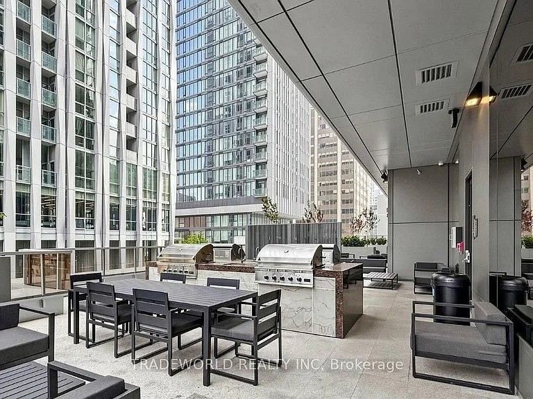 11 Yorkville Ave #5302 — Photo 50