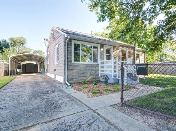 4514 E Spruce St, Decatur, IL 62526