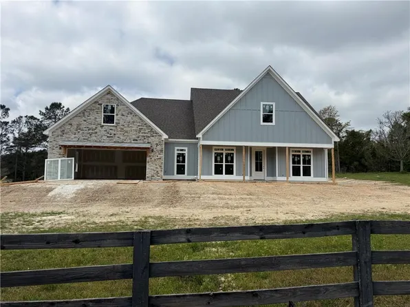 224 Lee Road 644, Smiths Station, AL 36877