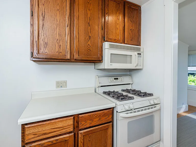23 Sycamore Ave — Photo 20