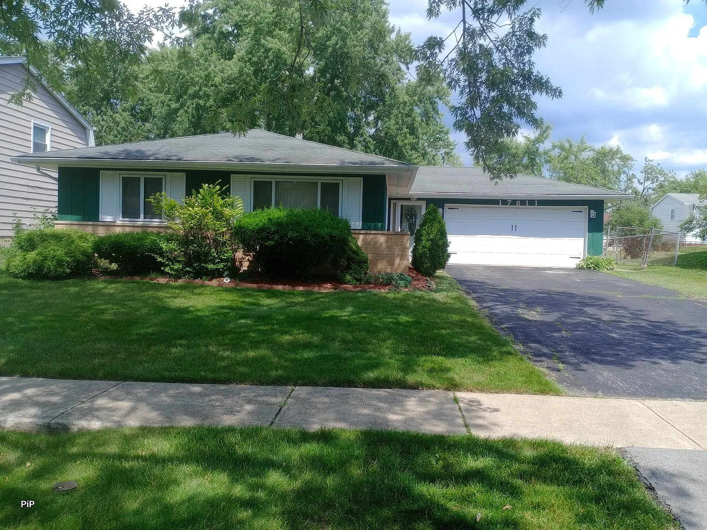 17811 Princeton Ln photo 1