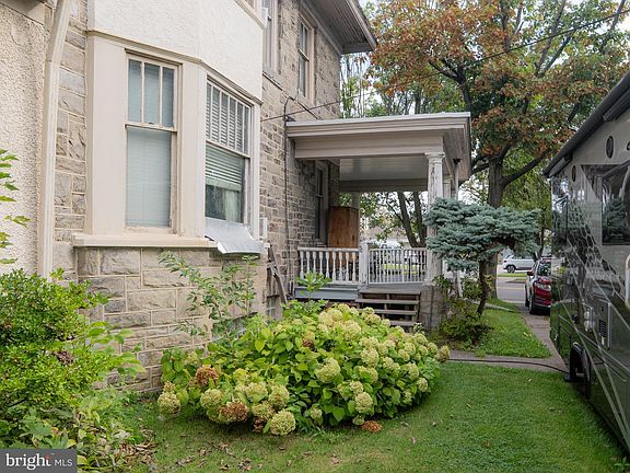 5th image of 2108 Providence Ave