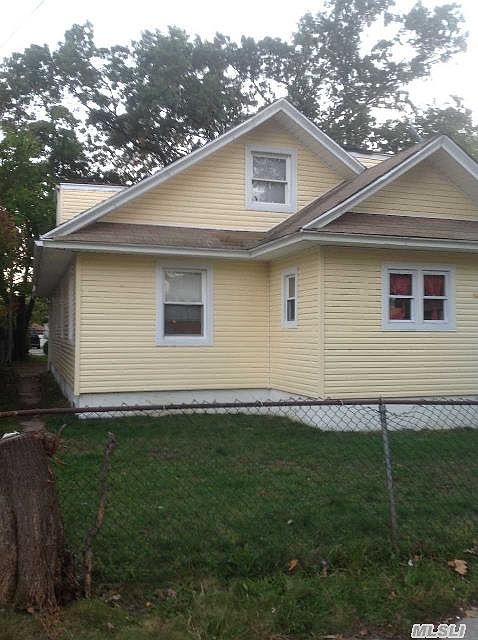 2nd image of 98 Harris Ave