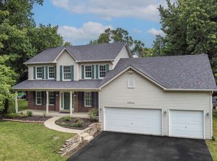 29W620 Albright St, Warrenville, IL 60555