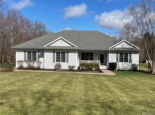7 Brescia Blvd, Hopewell Junction, NY 12533