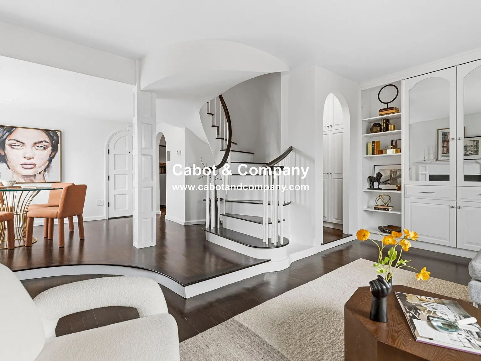 2 bed, 2.0 bath, 1044 sqft, $6,200 — Photo 4
