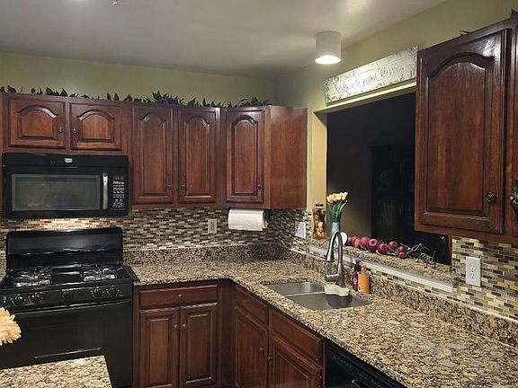 5th image of 217 Ferring Ct