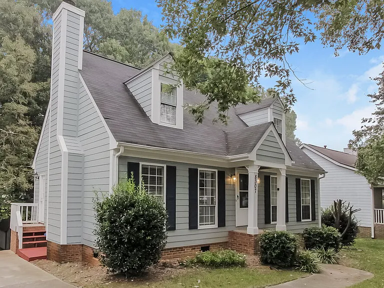 8307 Houndstooth Dr — Photo 5