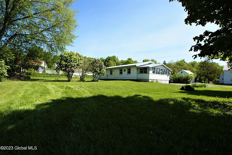 3rd image of 2075 County Route 23