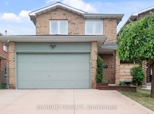 163 Simmons Blvd, Brampton, ON L6V 3Y2