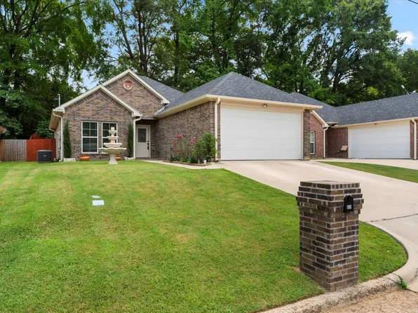 659 Hays Ave, Mount Pleasant, TX 75455