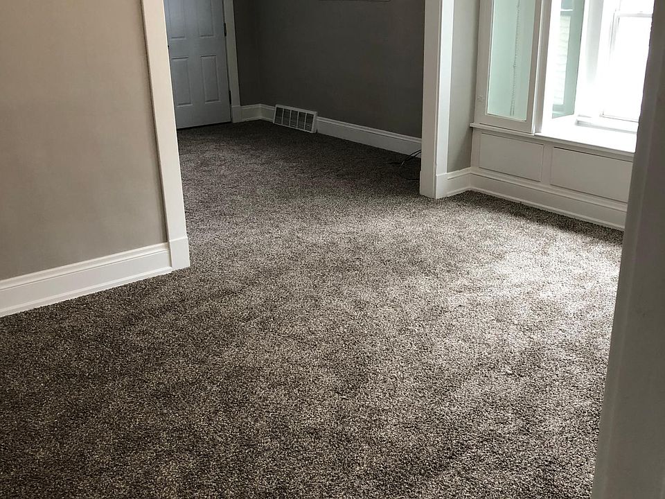 1st image of 1462 Winton Ave #2