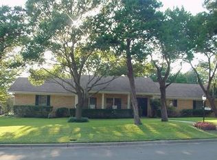 4600 Scottwood Dr, Waco, TX 76708