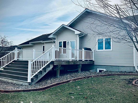 5th image of 309 Fairview Dr