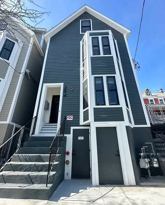 294 Princeton St #3