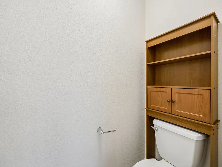 1552 Sleepy Hollow Dr — Photo 20