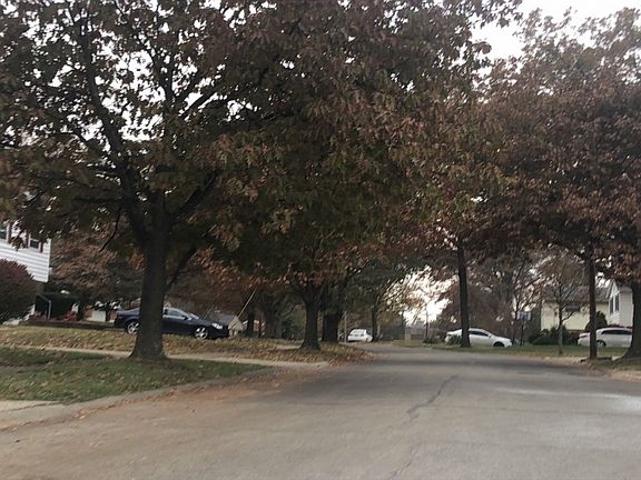 2nd image of 7659 Bitteroot Ln
