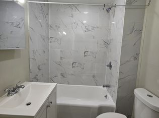 53 Hawkins St #1C, Newark, NJ 07105