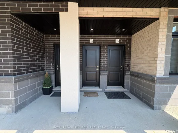 9 Phelps Ln #9, Richmond Hill, ON L4E 1J4