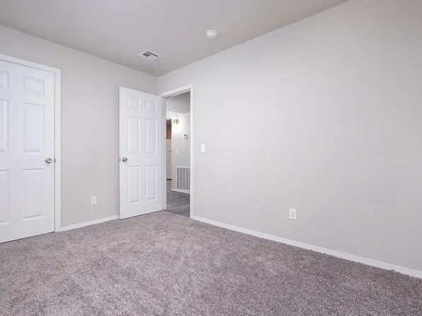 Buffalo Creek Apartment Homes, 203 Summerfield Dr #246, Blanchard, OK 73010