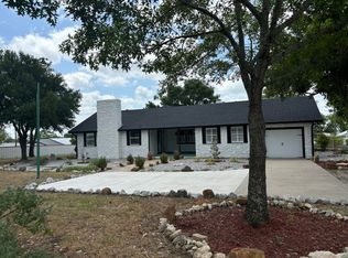 7608 Veal Station Rd, Azle, TX 76020