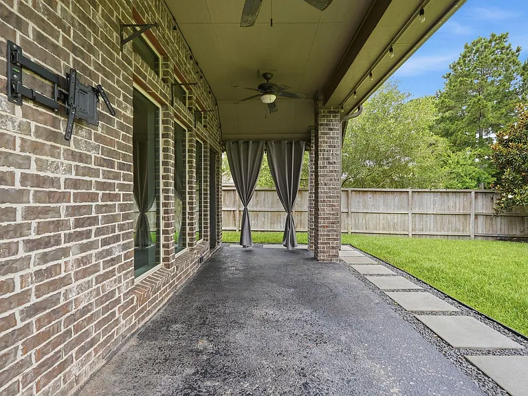 103 Boarsmen Ct — Photo 35