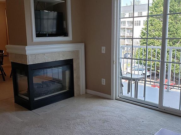 3rd image of 6035 Terrapin Pl Unit 304
