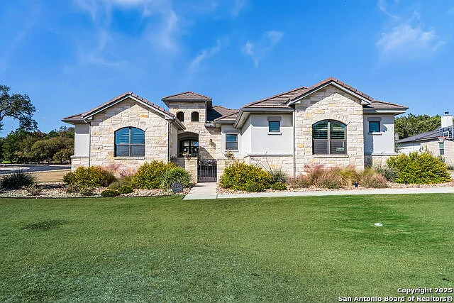 4 bed, 4.0 bath, 3457 sqft, $4,500 — Photo 1