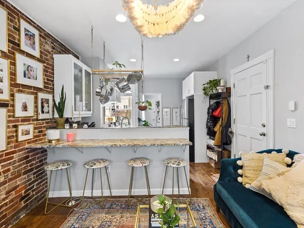 27 Walker St #1, Charlestown, MA 02129