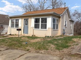 1106 Arch St, Burlington, IA 52601