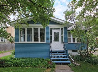 1320 7th Ave S, Fargo, ND 58103