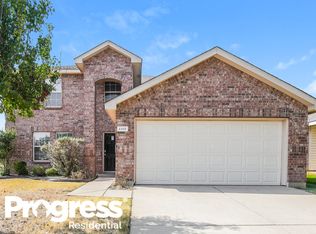 1101 Maplewood Ln, Crowley, TX 76036