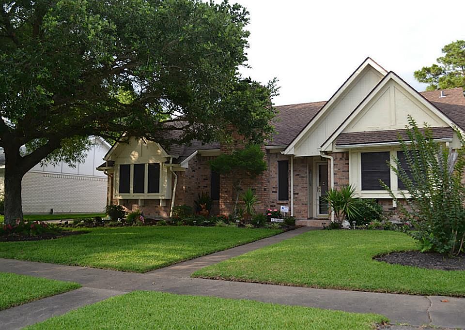 1st image of 10619 Sagetrail Dr