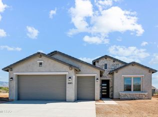 61987 E Skyview Way, Oracle, AZ 85623