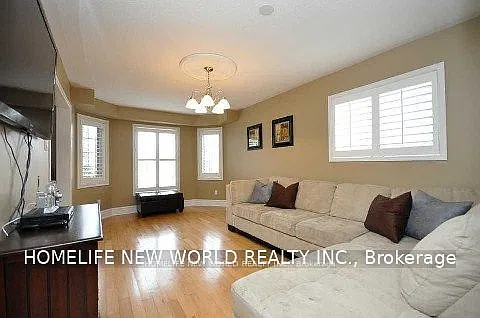 1209 Andover Ct — Photo 5