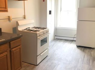 6 William St APT 2, Newburgh, NY 12550