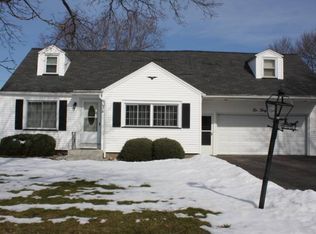 238 Desmond Rd, Rochester, NY 14616