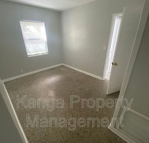 3716 Henry Ave — Photo 15