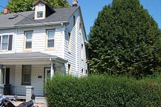 2nd image of 413 E Mifflin St