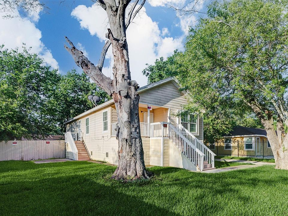 1st image of 6054 Ridgeway Dr