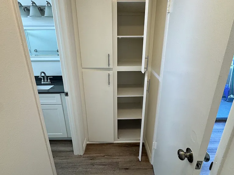 3725 Glendon Ave #207 — Photo 11