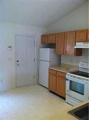 2nd image of 3031 Mallard Forest Dr