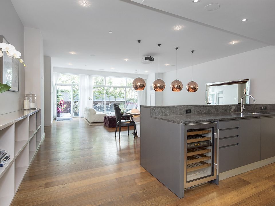 1st image of 311 West Broadway