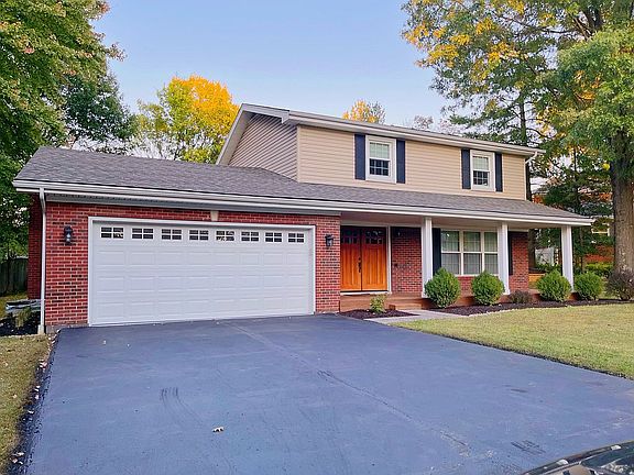 3rd image of 1522 Sunset Dr